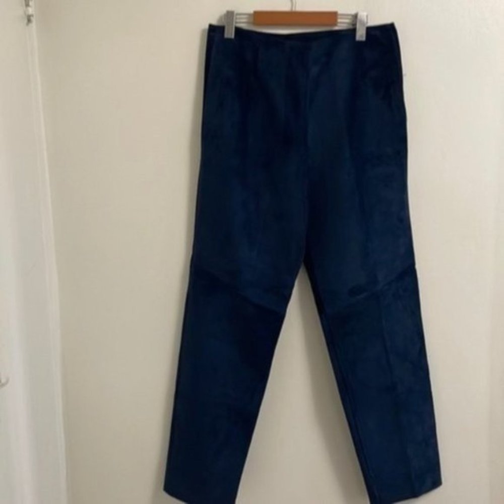 Danier Canada womens genuine leather suede  navy pants size 14